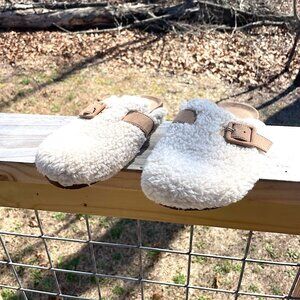 J.Crew Factory Sherpa Clog Slippers 8.5 Cream Cozy Cabin Core Minimalist